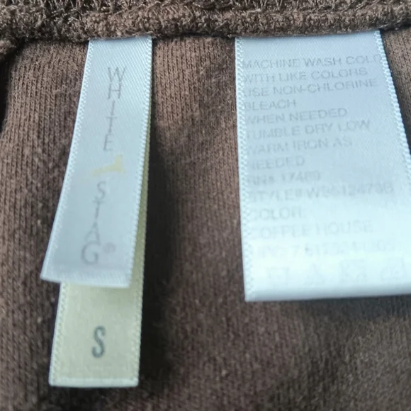 WHITE STAG WOMEN'S SIZE SMALL BROWN MULTI POCKET SHORTS. - Picture 2 of 5